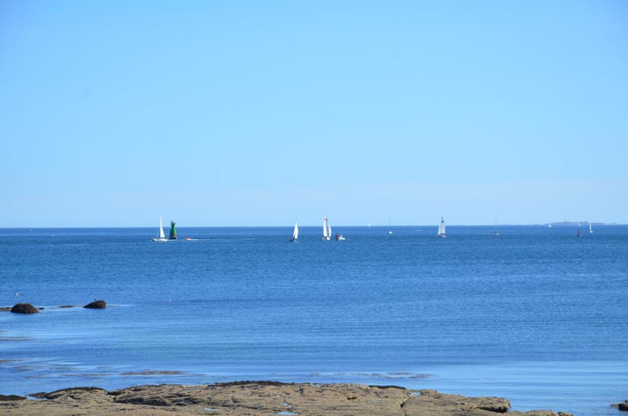 Votre Vue, La Mer, Les Bateaux !!! Wir Sprechen Flieben Deutsch, Touristentipps, We Speak English Concarneau Exterior photo